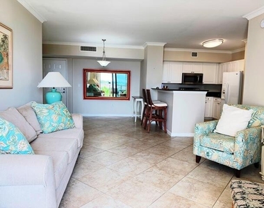 651 Okeechobee Boulevard - Photo Thumbnail 1