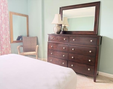 651 Okeechobee Boulevard - Photo Thumbnail 5
