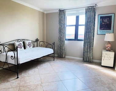 651 Okeechobee Boulevard - Photo Thumbnail 8