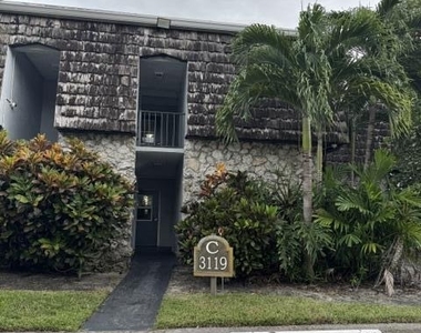3119 Oakland Shores Drive - Photo Thumbnail 3