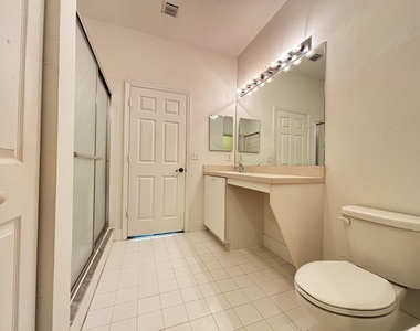 105 Lighthouse Circle - Photo Thumbnail 10