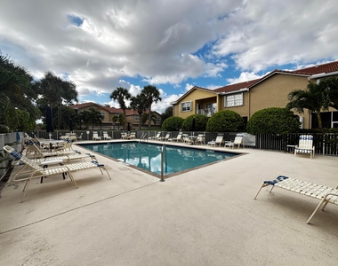 105 Lighthouse Circle - Photo Thumbnail 21