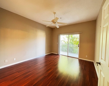 105 Lighthouse Circle - Photo Thumbnail 8