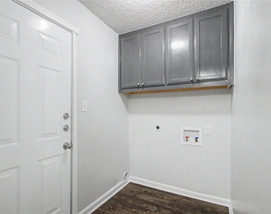 1205 Se 14th Street - Photo Thumbnail 4