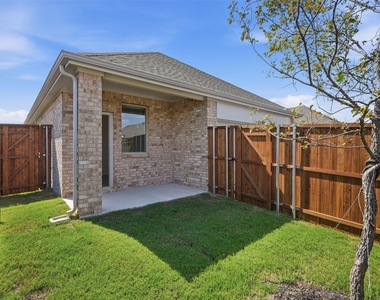 2541 Crestone Drive - Photo Thumbnail 15