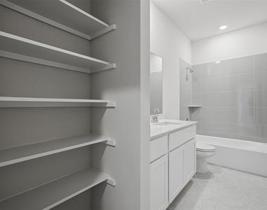 2541 Crestone Drive - Photo Thumbnail 12