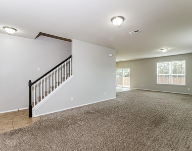2209 Windsor Farms Drive - Photo Thumbnail 2