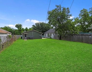1317 Denver. Avenue - Photo Thumbnail 13