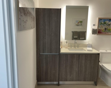 111 Se 1st Avenue - Photo Thumbnail 18