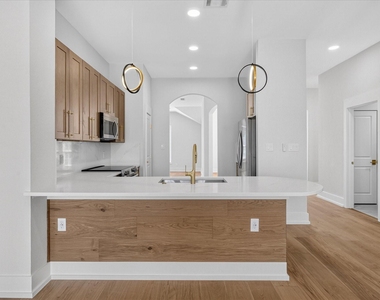 1860 Tahoe Drive - Photo Thumbnail 16