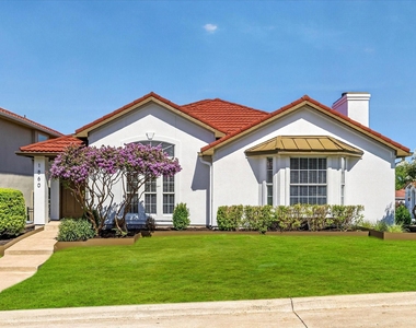 1860 Tahoe Drive - Photo Thumbnail 2
