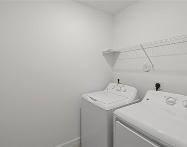22126 Aziano Avenue - Photo Thumbnail 8