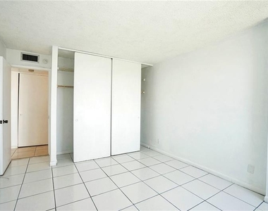 111 Briny Avenue - Photo Thumbnail 8