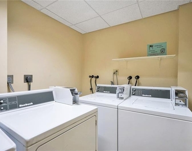 111 Briny Avenue - Photo Thumbnail 19