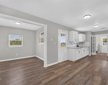 8998 Leroy Road - Photo Thumbnail 12