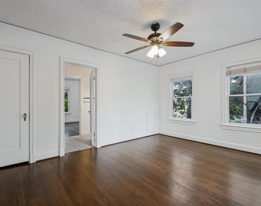 5937 Ross Avenue - Photo Thumbnail 16