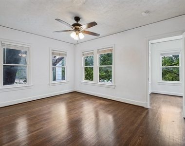 5937 Ross Avenue - Photo Thumbnail 15