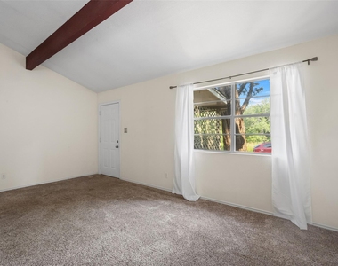 1811 Hidden Valley Road - Photo Thumbnail 4