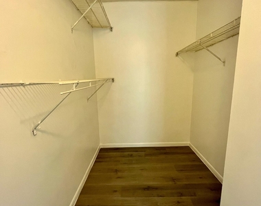 208 Foxtail Drive - Photo Thumbnail 14