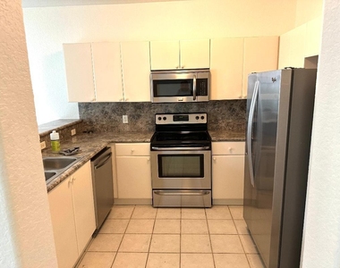 2307 Shoma Lane - Photo Thumbnail 3