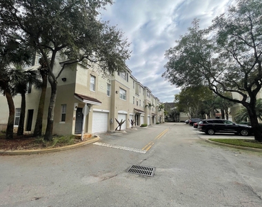 5920 W Sample Road - Photo Thumbnail 22