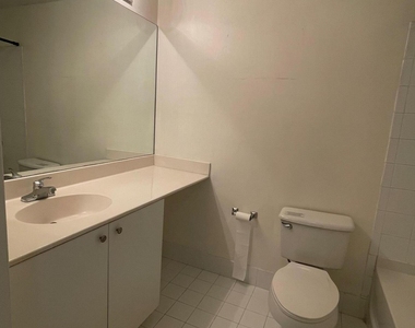 5920 W Sample Road - Photo Thumbnail 17