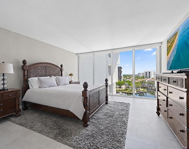 4750 S Ocean Boulevard - Photo Thumbnail 8