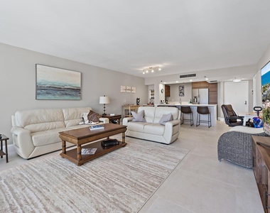 4750 S Ocean Boulevard - Photo Thumbnail 5