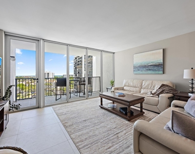 4750 S Ocean Boulevard - Photo Thumbnail 6