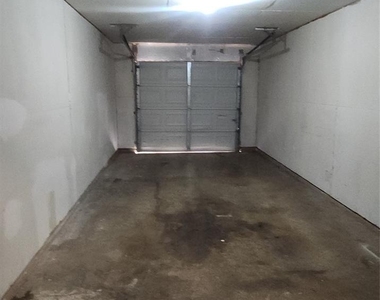 6721 Loma Vista Drive - Photo Thumbnail 12