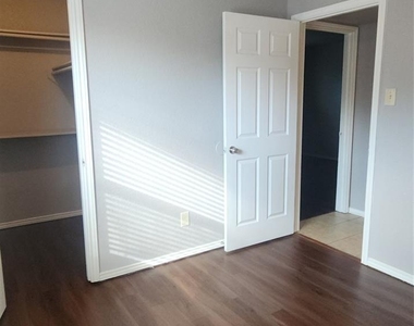 6721 Loma Vista Drive - Photo Thumbnail 27