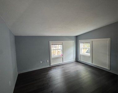 1730 Seevers Avenue - Photo Thumbnail 11