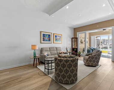 9 Harbour Isle Drive E - Photo Thumbnail 18