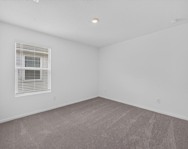 5330 Cinnamon Lane - Photo Thumbnail 15
