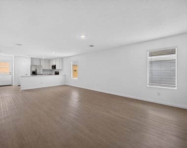 5330 Cinnamon Lane - Photo Thumbnail 3