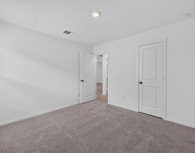5330 Cinnamon Lane - Photo Thumbnail 14