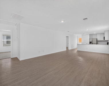 5330 Cinnamon Lane - Photo Thumbnail 2
