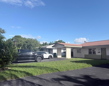 11260 Nw 39th Street - Photo Thumbnail 15