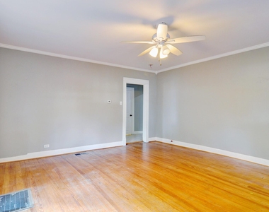 656 May Street - Photo Thumbnail 1