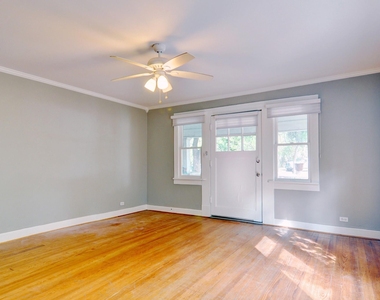 656 May Street - Photo Thumbnail 3