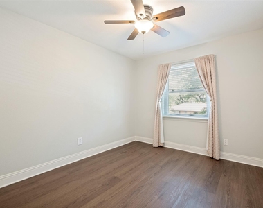 7934 Claremont Drive - Photo Thumbnail 20