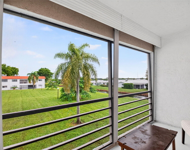 2121 W Woolbright Road - Photo Thumbnail 15