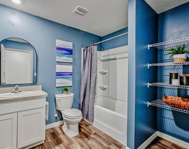 111 Ferguson Street Se - Photo Thumbnail 9