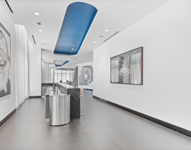 851 Ne 1st Avenue - Photo Thumbnail 29