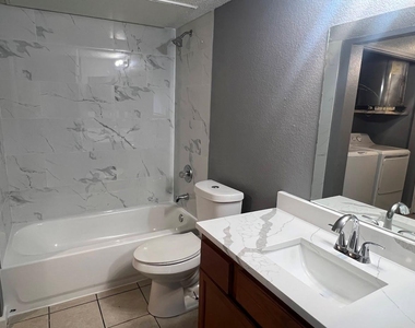 6108 Abrams Road - Photo Thumbnail 5