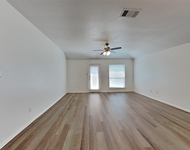 4406 Fox Meadows Lane - Photo Thumbnail 1