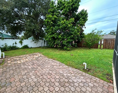 2562 Sw Mcdonald Street - Photo Thumbnail 18