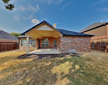 1036 Wagon Trail Drive - Photo Thumbnail 16