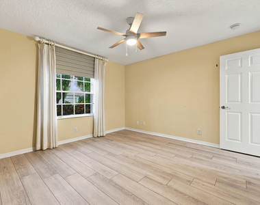 9576 Taormina Street - Photo Thumbnail 34