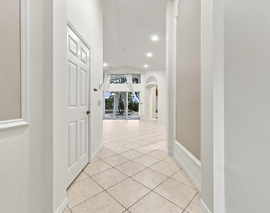 9576 Taormina Street - Photo Thumbnail 5